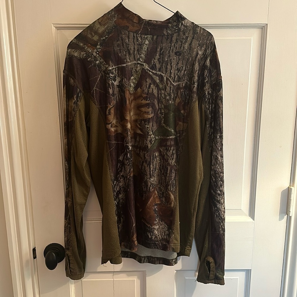Mossy Oak Break up activewear shirt